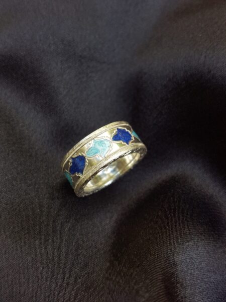Ring in silver and pearl blue-turquoise enamel from the Marrakech collection