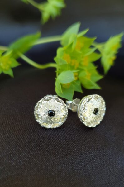 Silver earrings with black spinels from the Anthos collection